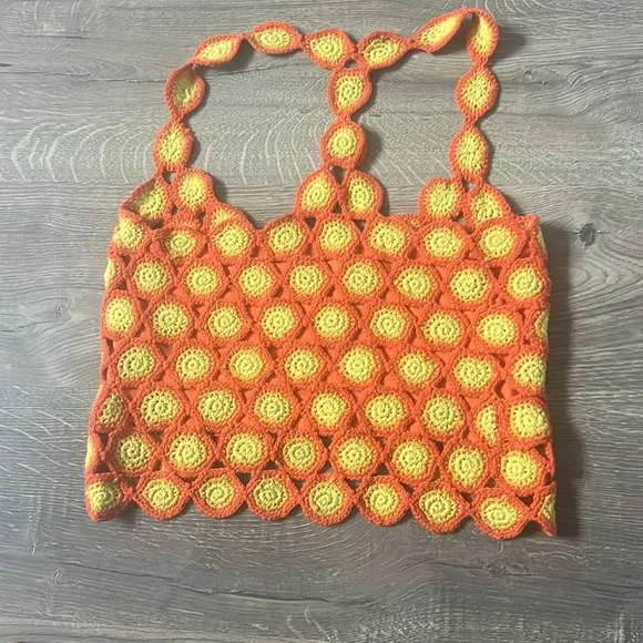 SIMON MILLER Rummie  Crochet Top in Hibiscus. Size M - Picture 6 of 13